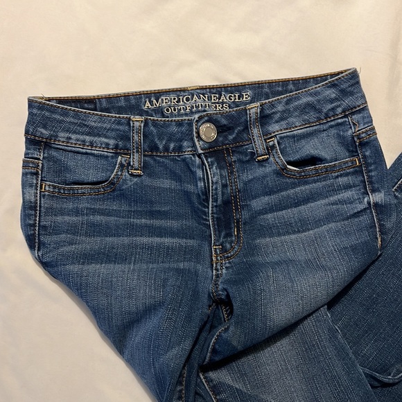 American Eagle Hi-Rise Jegging Crop - Picture 2 of 5